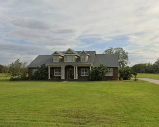 Colleen's Massive Lithia Home and Barn